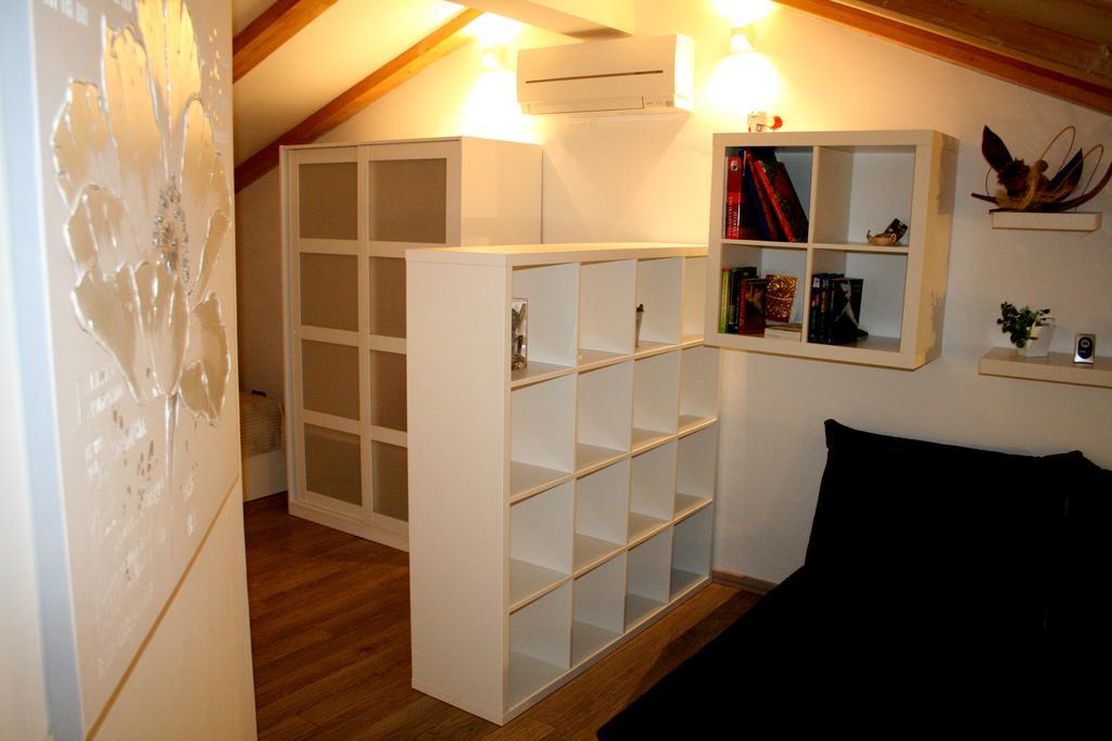 Olive Charm Apartment อูมัค ภายนอก รูปภาพ