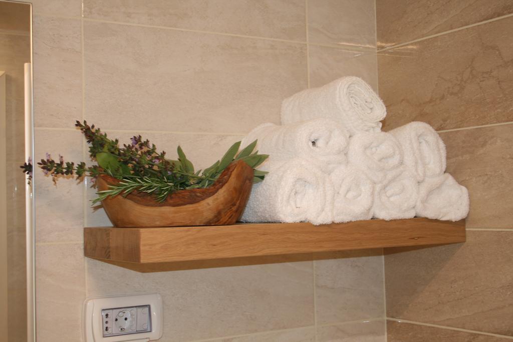 Olive Charm Apartment อูมัค ภายนอก รูปภาพ